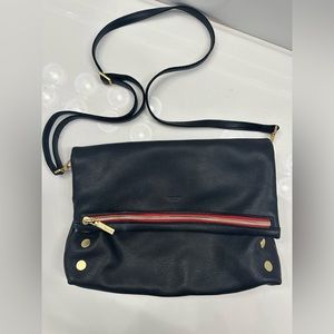 Hammit Medium Crossbody